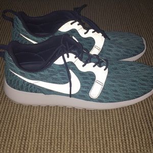 Nike Roshe One Knit Jacquard!! Worn once!